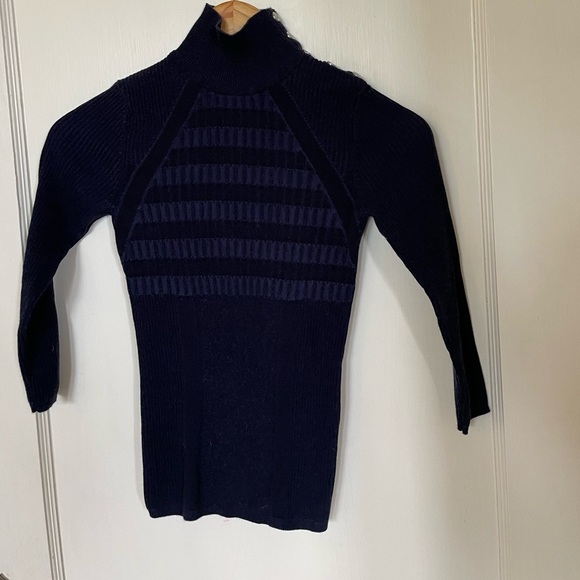 Karen Mullen ribbed sweater - Picture 1 of 6